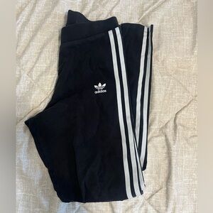 Black Adidas leggings